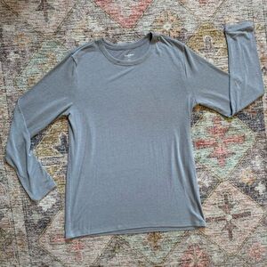 Men’s Goodfellow Soft Gray Long Sleeve Shirt. XXL